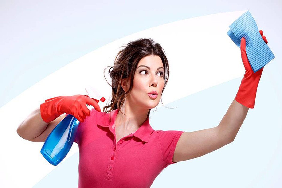 professional cleaner wiping surfaces professional cleaner wiping surfaces